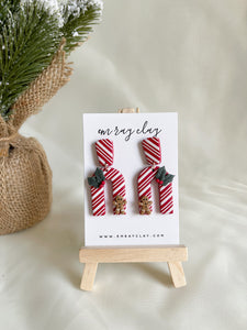 Candy Cane Gingerbread Arches