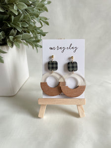 Plaid Clear Circle Wooden Dangles